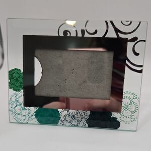 Glass Picture Frame – Mirrored Silver Border with Green Floral Design